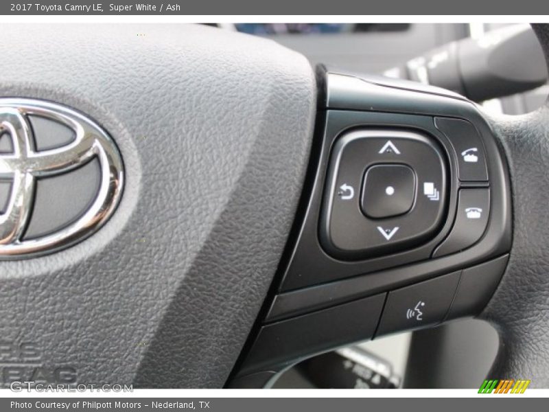 Super White / Ash 2017 Toyota Camry LE