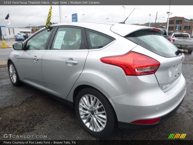 Ingot Silver / Medium Soft Ceramic 2016 Ford Focus Titanium Hatch