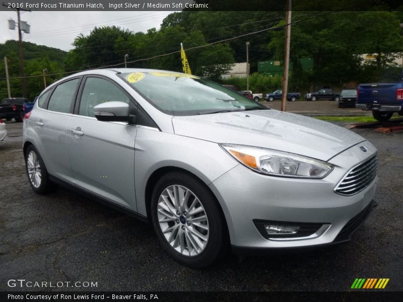 Front 3/4 View of 2016 Focus Titanium Hatch