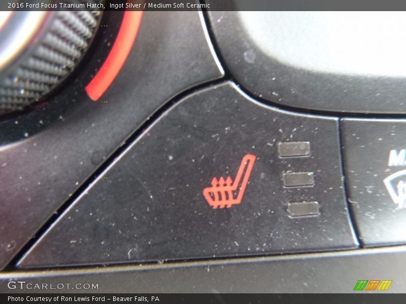 Ingot Silver / Medium Soft Ceramic 2016 Ford Focus Titanium Hatch