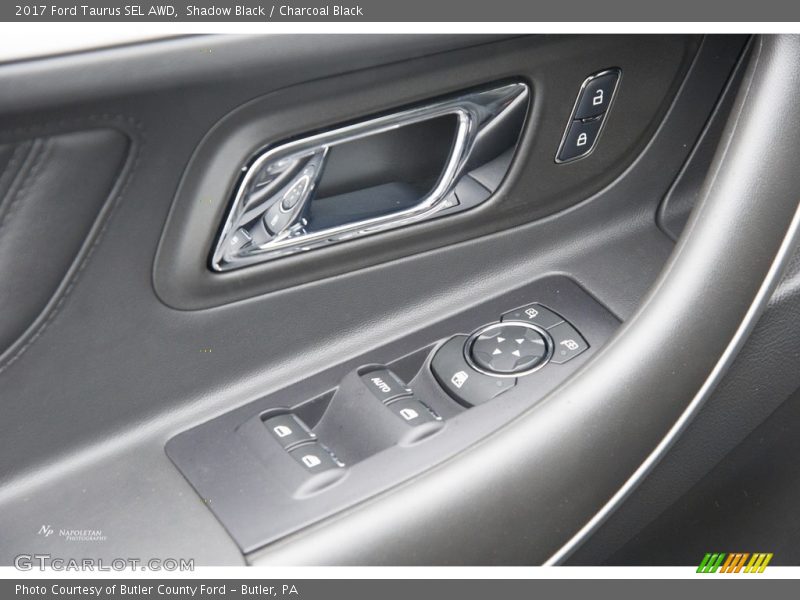 Shadow Black / Charcoal Black 2017 Ford Taurus SEL AWD