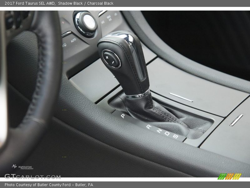 Shadow Black / Charcoal Black 2017 Ford Taurus SEL AWD