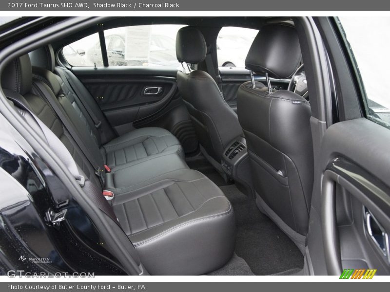Shadow Black / Charcoal Black 2017 Ford Taurus SHO AWD