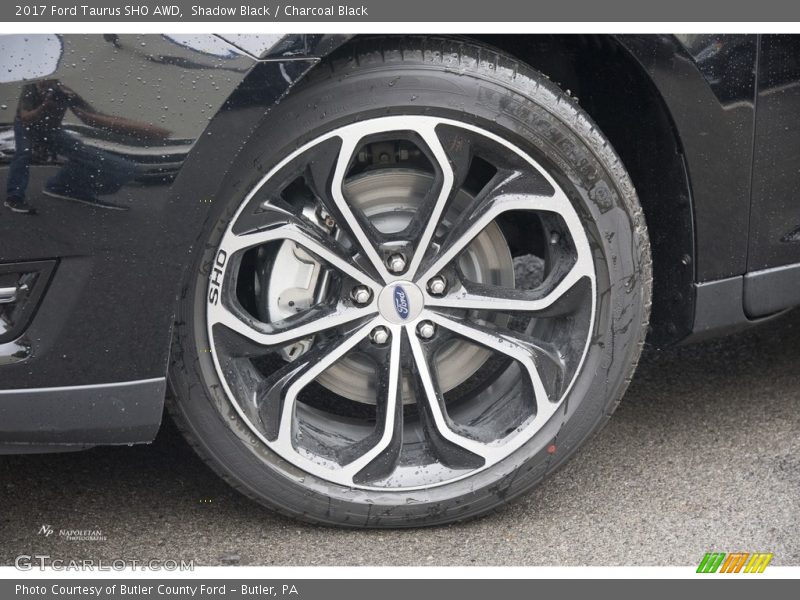 Shadow Black / Charcoal Black 2017 Ford Taurus SHO AWD