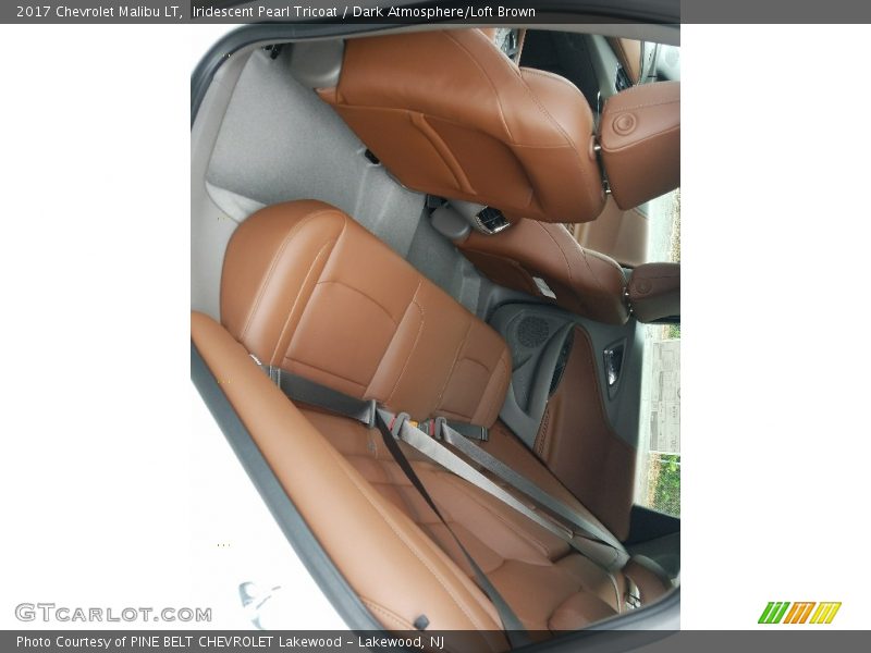 Iridescent Pearl Tricoat / Dark Atmosphere/Loft Brown 2017 Chevrolet Malibu LT