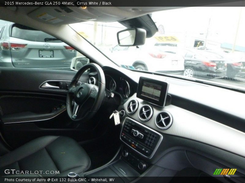 Cirrus White / Black 2015 Mercedes-Benz GLA 250 4Matic