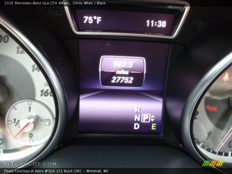 Cirrus White / Black 2015 Mercedes-Benz GLA 250 4Matic