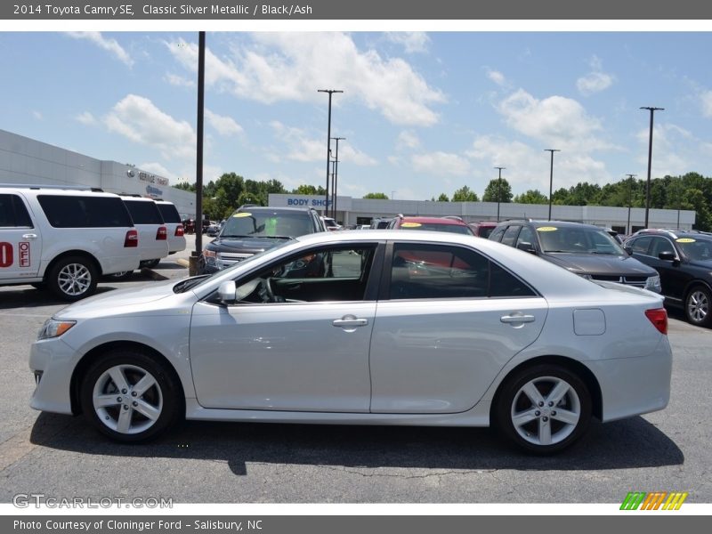 Classic Silver Metallic / Black/Ash 2014 Toyota Camry SE