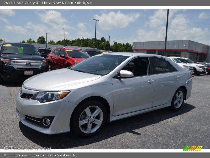 Classic Silver Metallic / Black/Ash 2014 Toyota Camry SE