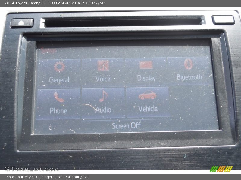 Classic Silver Metallic / Black/Ash 2014 Toyota Camry SE