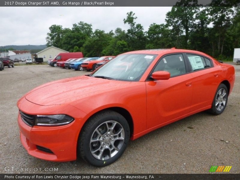 Front 3/4 View of 2017 Charger SXT AWD