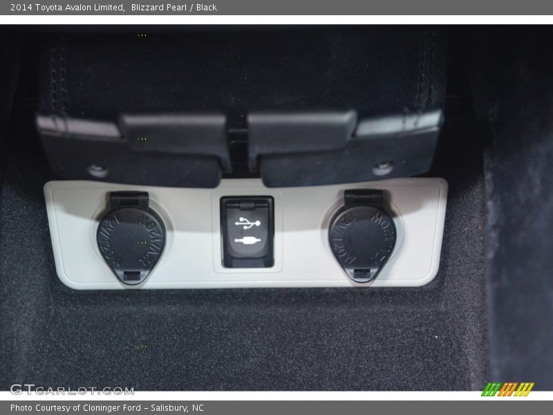 Blizzard Pearl / Black 2014 Toyota Avalon Limited