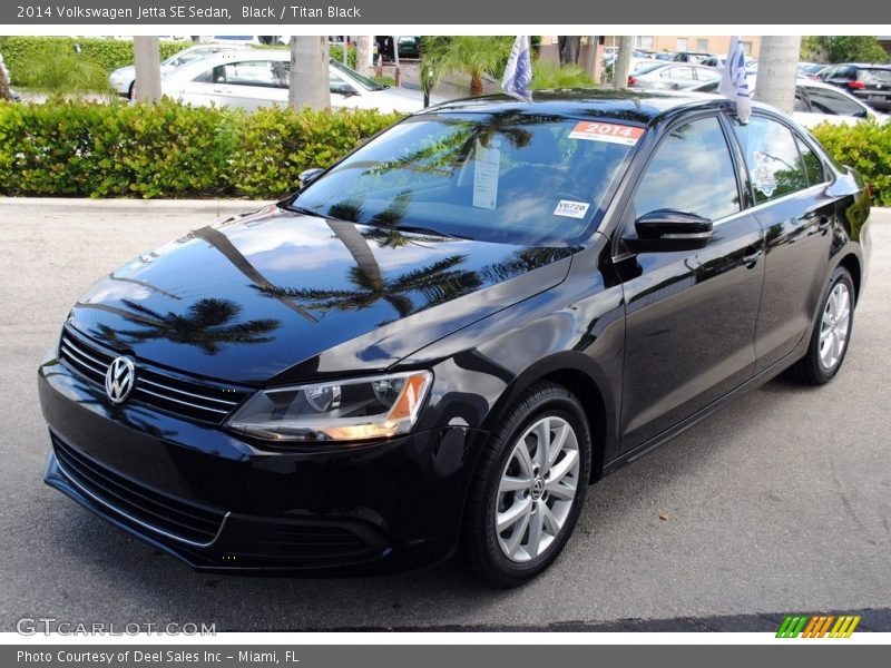 Black / Titan Black 2014 Volkswagen Jetta SE Sedan