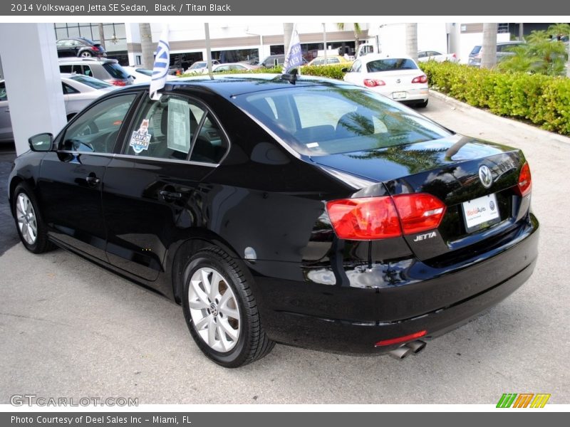 Black / Titan Black 2014 Volkswagen Jetta SE Sedan