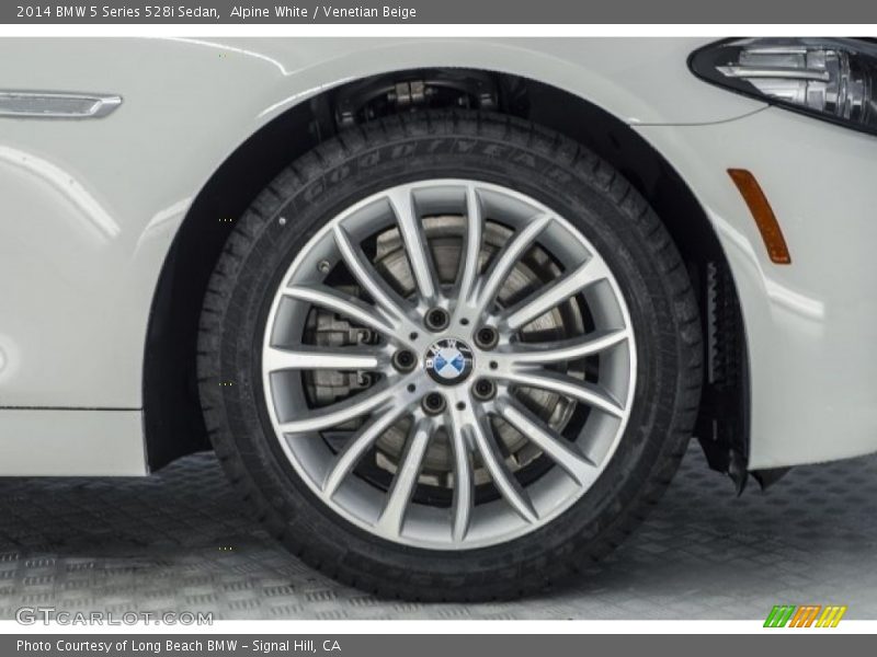 Alpine White / Venetian Beige 2014 BMW 5 Series 528i Sedan