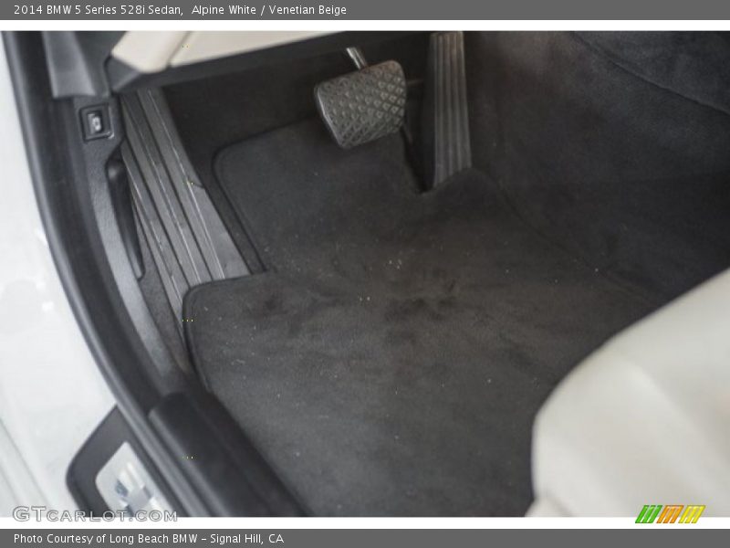 Alpine White / Venetian Beige 2014 BMW 5 Series 528i Sedan