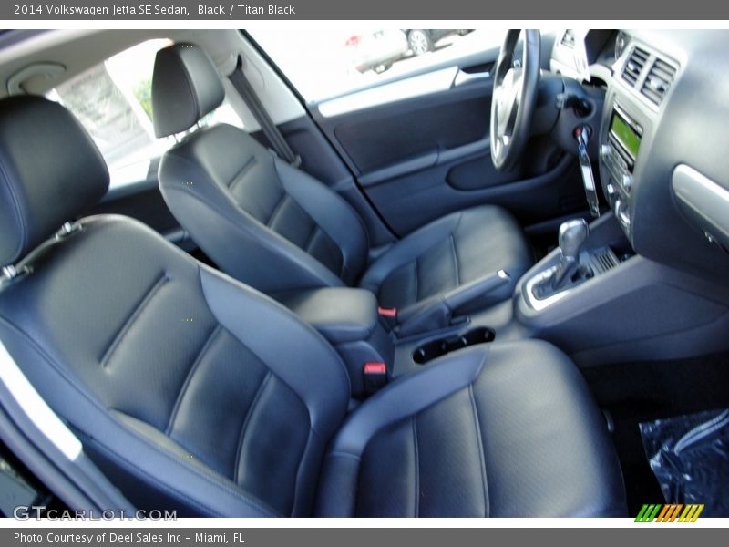 Black / Titan Black 2014 Volkswagen Jetta SE Sedan
