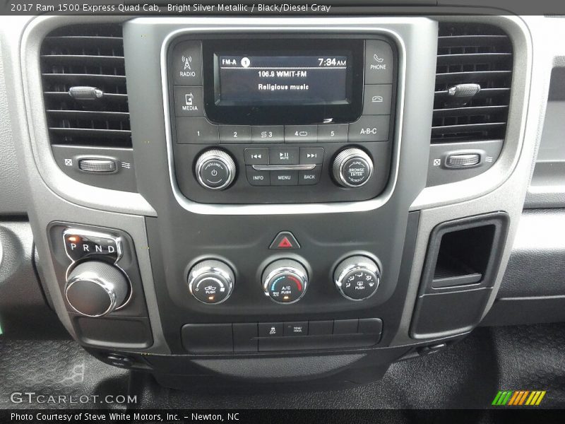 Bright Silver Metallic / Black/Diesel Gray 2017 Ram 1500 Express Quad Cab