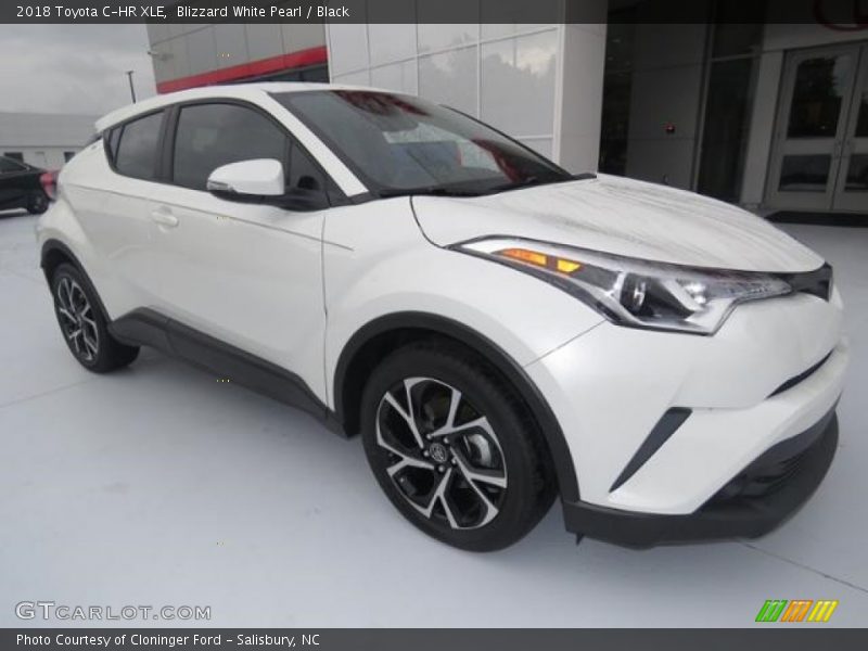 Blizzard White Pearl / Black 2018 Toyota C-HR XLE