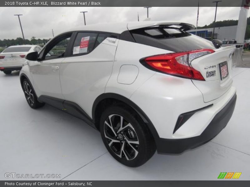 Blizzard White Pearl / Black 2018 Toyota C-HR XLE