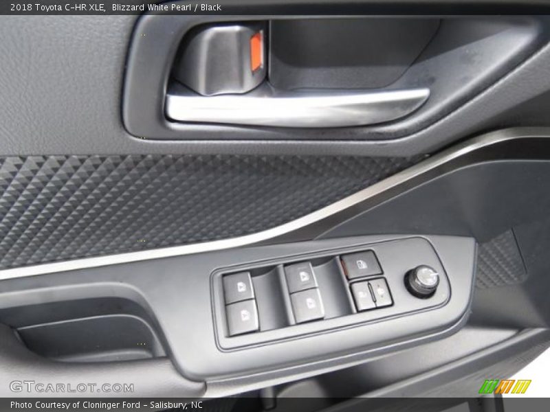 Blizzard White Pearl / Black 2018 Toyota C-HR XLE