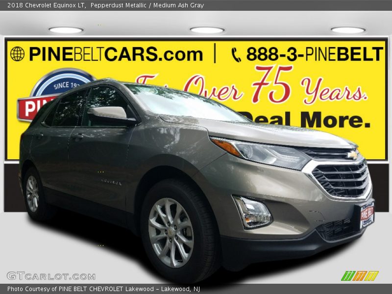 Pepperdust Metallic / Medium Ash Gray 2018 Chevrolet Equinox LT