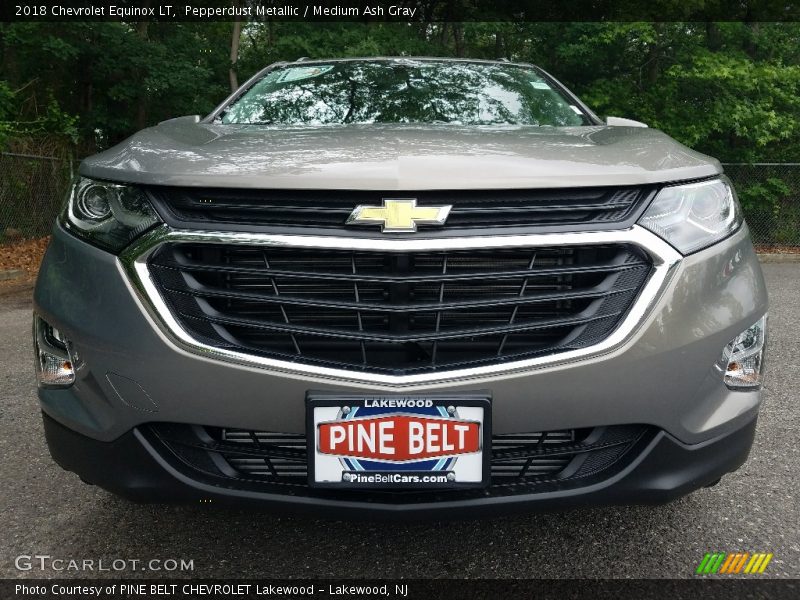 Pepperdust Metallic / Medium Ash Gray 2018 Chevrolet Equinox LT