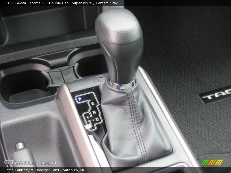 Super White / Cement Gray 2017 Toyota Tacoma SR5 Double Cab