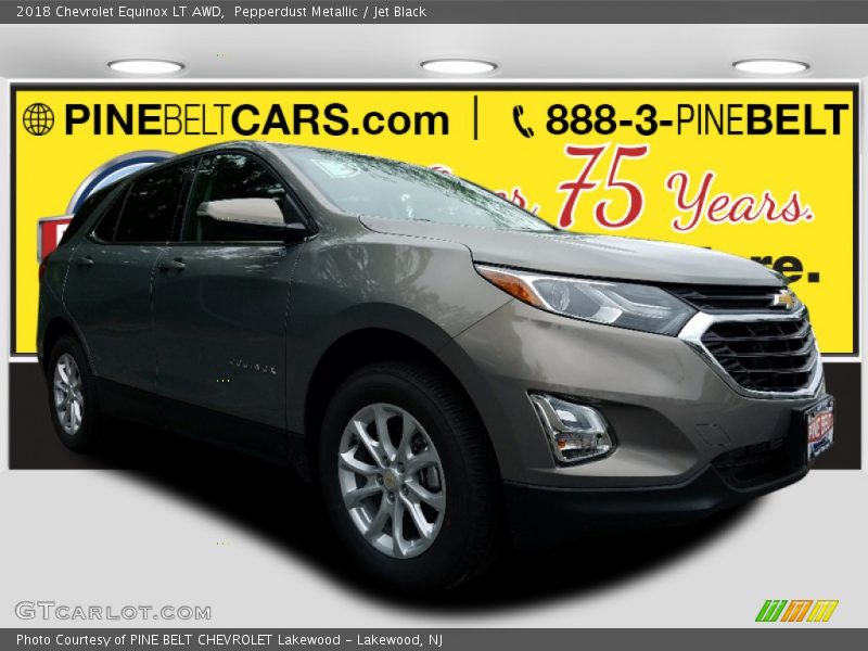 Pepperdust Metallic / Jet Black 2018 Chevrolet Equinox LT AWD