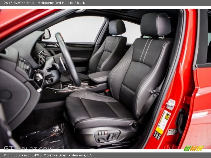 Front Seat of 2017 X4 M40i