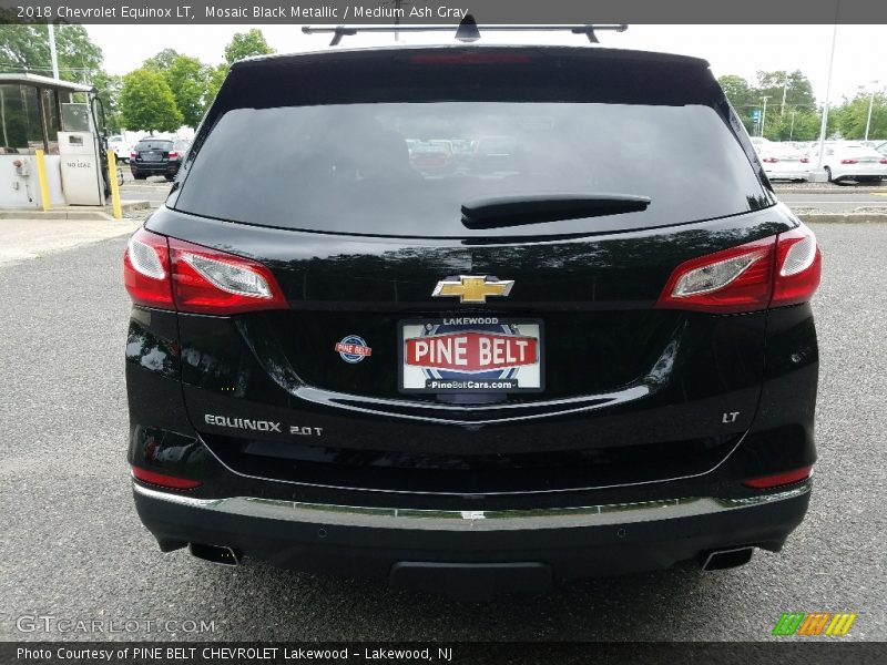 Mosaic Black Metallic / Medium Ash Gray 2018 Chevrolet Equinox LT