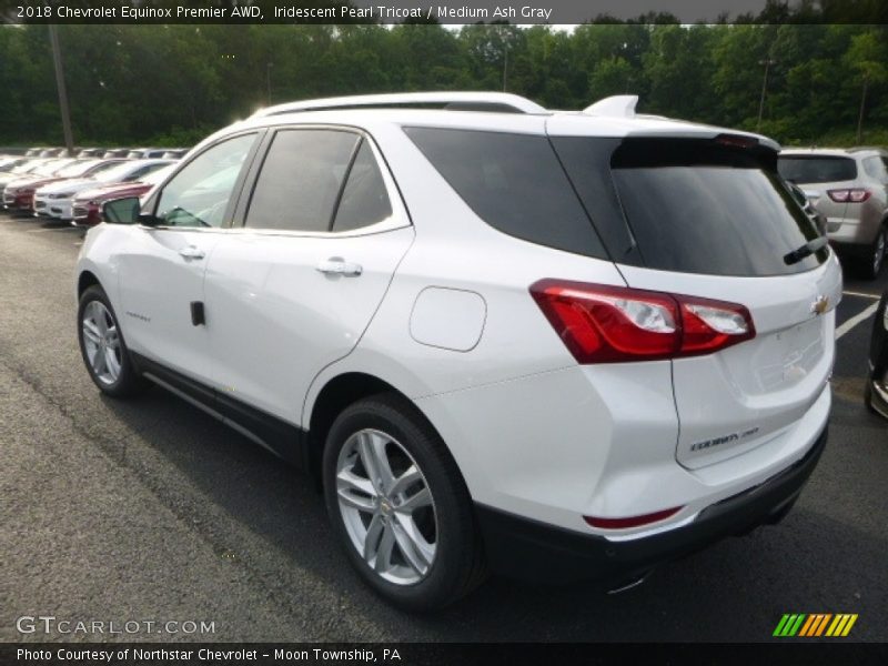 Iridescent Pearl Tricoat / Medium Ash Gray 2018 Chevrolet Equinox Premier AWD