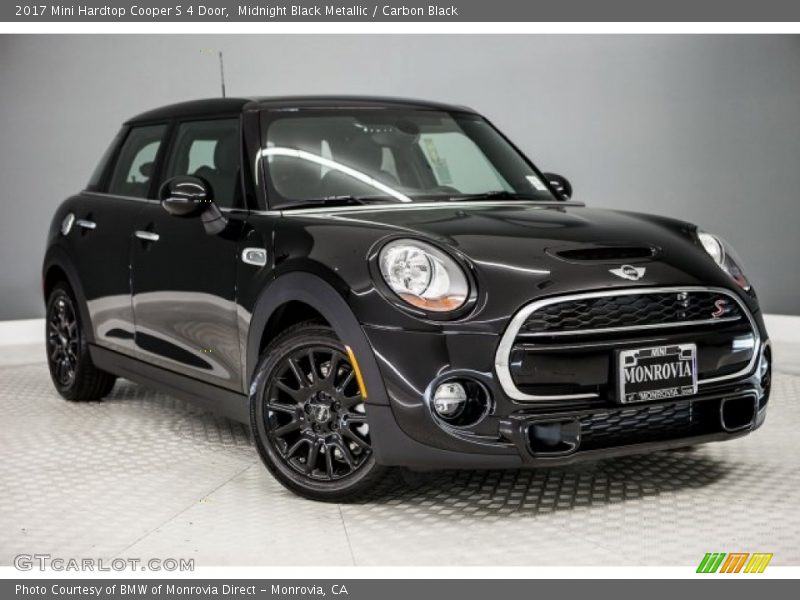 Front 3/4 View of 2017 Hardtop Cooper S 4 Door