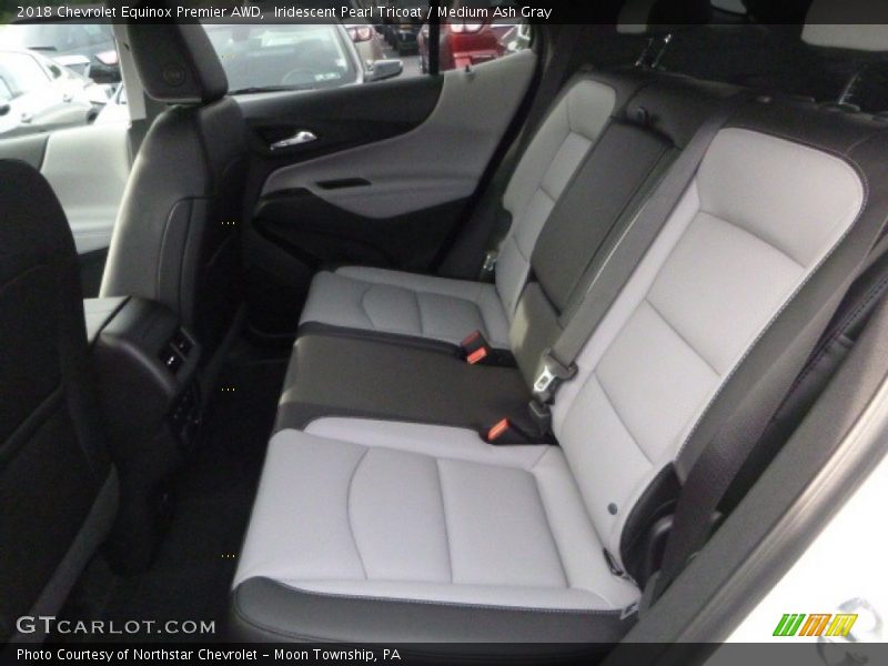 Iridescent Pearl Tricoat / Medium Ash Gray 2018 Chevrolet Equinox Premier AWD