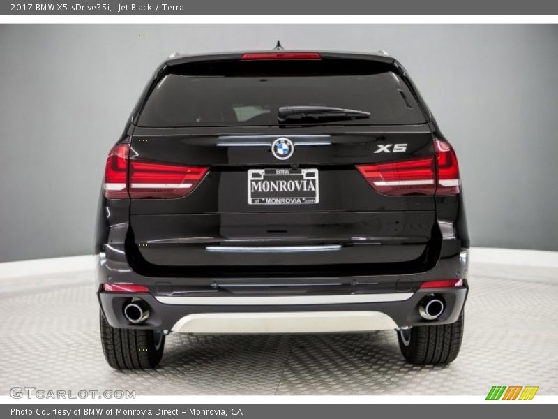Jet Black / Terra 2017 BMW X5 sDrive35i