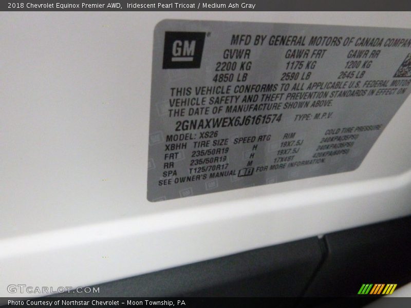 Iridescent Pearl Tricoat / Medium Ash Gray 2018 Chevrolet Equinox Premier AWD