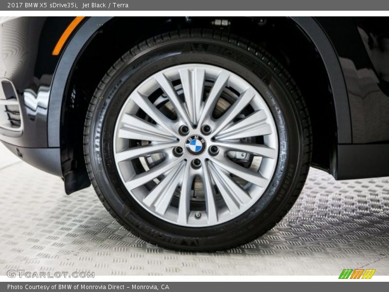 Jet Black / Terra 2017 BMW X5 sDrive35i