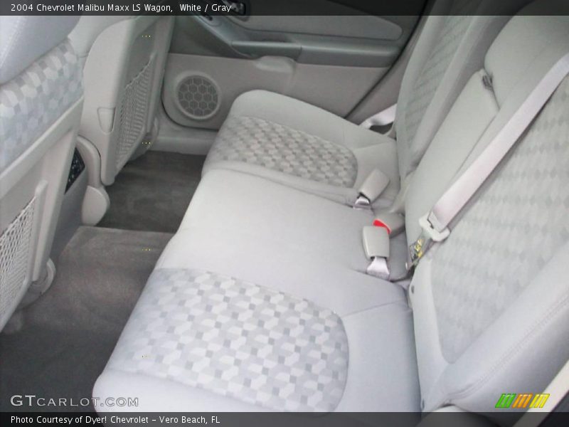 White / Gray 2004 Chevrolet Malibu Maxx LS Wagon