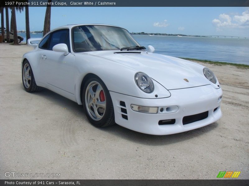 Front 3/4 View of 1997 911 Carrera Coupe