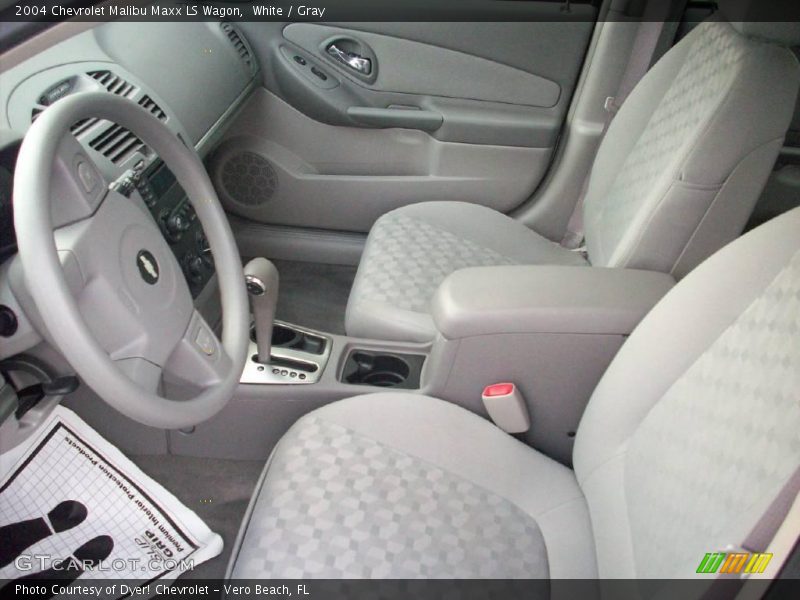 White / Gray 2004 Chevrolet Malibu Maxx LS Wagon