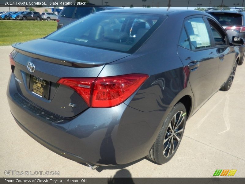 Slate Metallic / Black 2017 Toyota Corolla SE