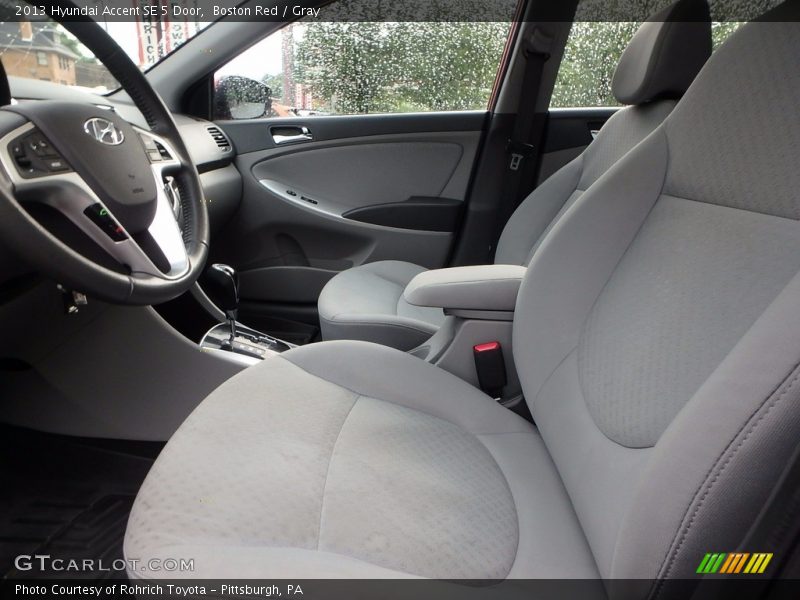 Boston Red / Gray 2013 Hyundai Accent SE 5 Door