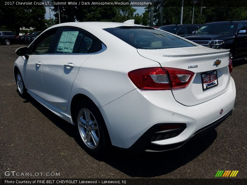 Summit White / Dark Atmosphere/Medium Atmosphere 2017 Chevrolet Cruze LT