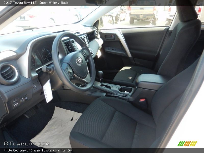 Super White / Black 2017 Toyota RAV4 LE