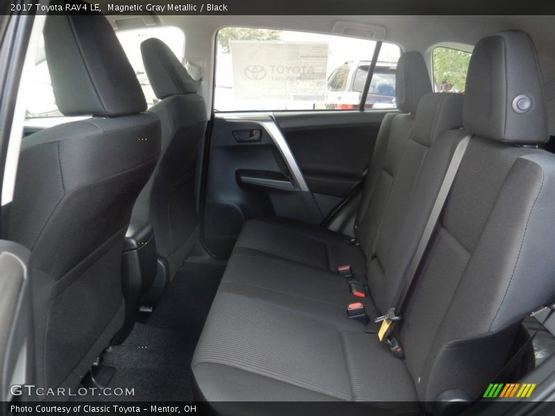 Magnetic Gray Metallic / Black 2017 Toyota RAV4 LE