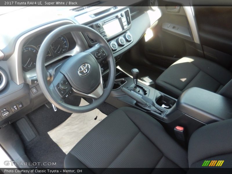 Super White / Black 2017 Toyota RAV4 LE