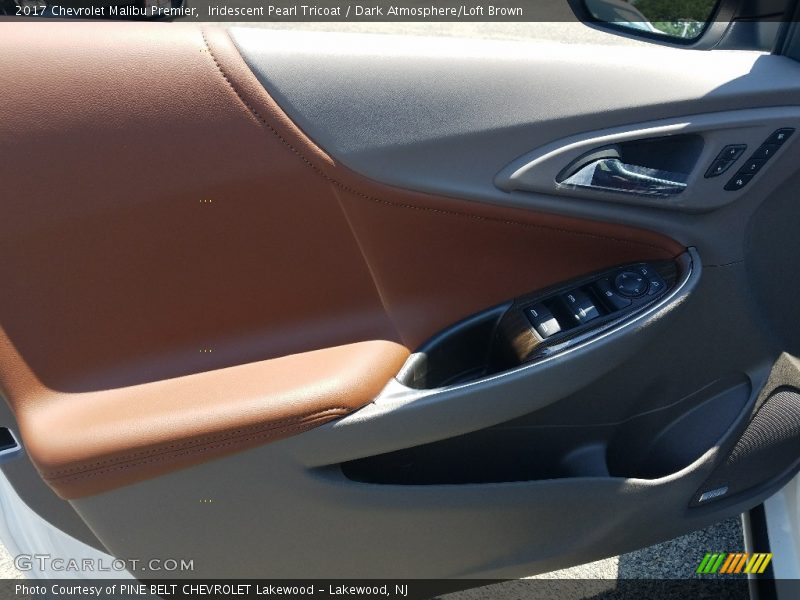 Iridescent Pearl Tricoat / Dark Atmosphere/Loft Brown 2017 Chevrolet Malibu Premier