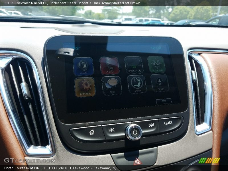 Iridescent Pearl Tricoat / Dark Atmosphere/Loft Brown 2017 Chevrolet Malibu LT