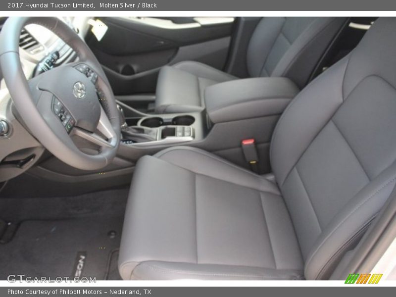 Molten Silver / Black 2017 Hyundai Tucson Limited