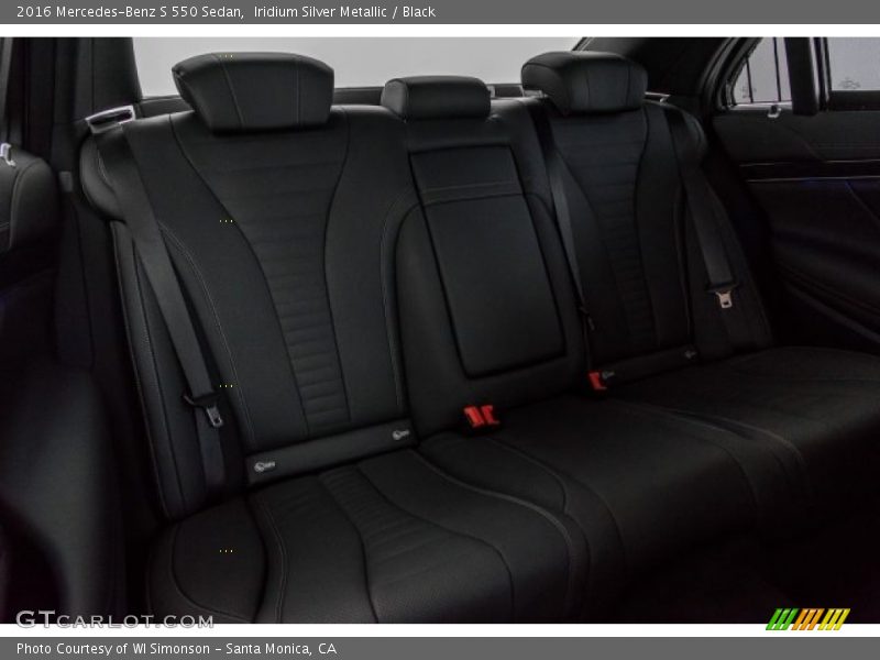 Iridium Silver Metallic / Black 2016 Mercedes-Benz S 550 Sedan
